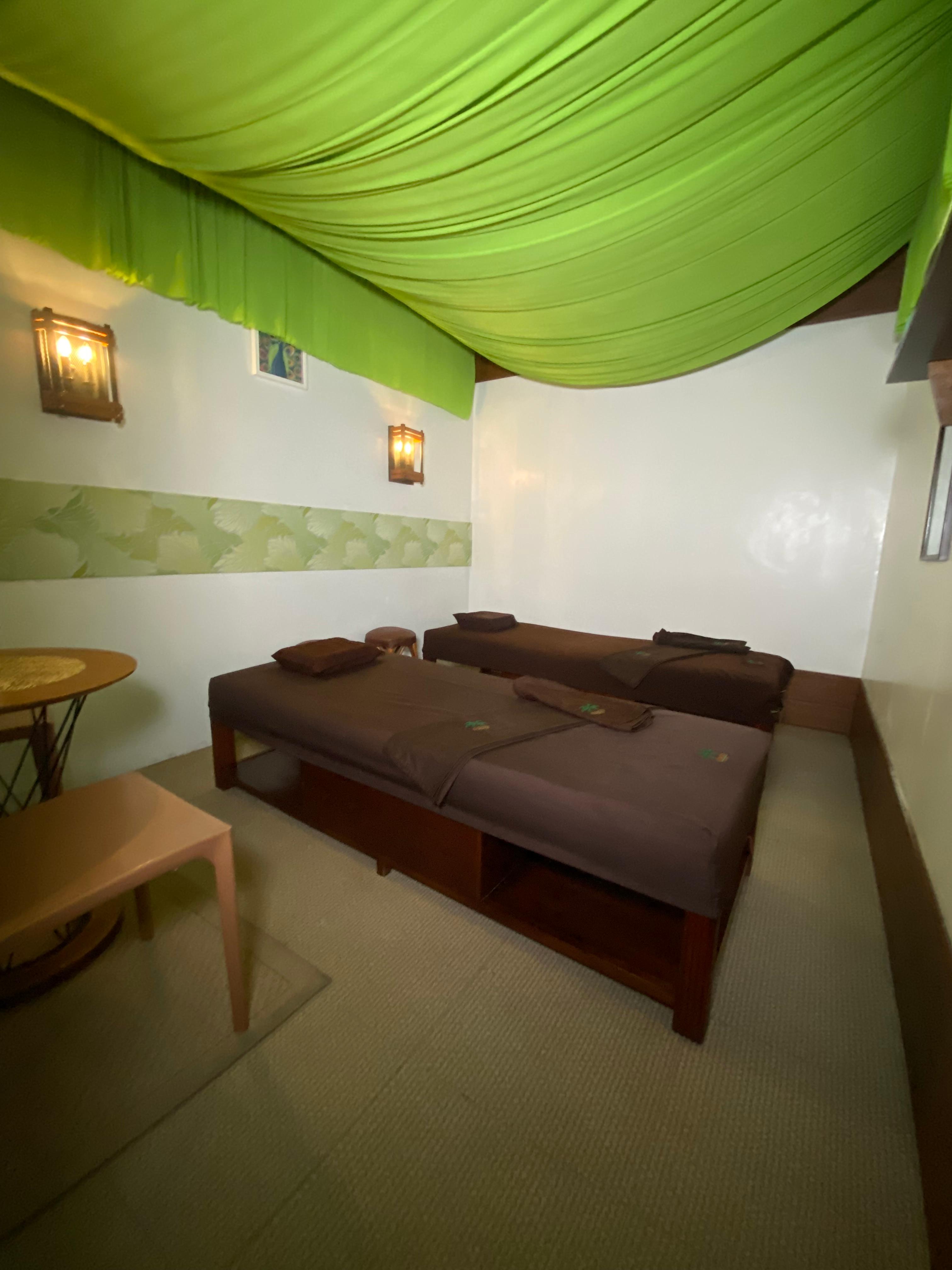 Couple Room